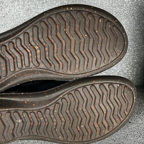 UGG® Women's Caspia Boots Leather Sheepskin Lined Winter Shoes Size 6 - Picture 6 of 12